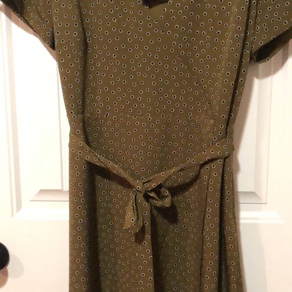 Madison faux wrap v-neck high low dress; short sleeves with cuffs; tie waist; - Picture 4 of 12